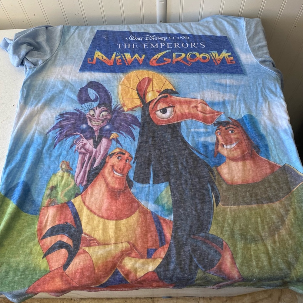 Disney The Emperor's New Groove men's shirt